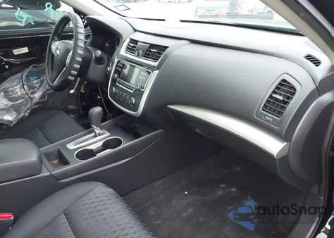 2016 Nissan Altima 2.5 S z USA, uszkodzony, nr VIN 1N4AL3AP8GN390129